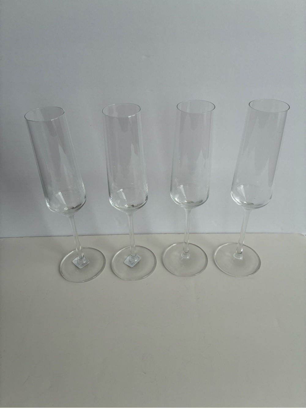 Crate&Barrel Set 4 Schott Zwiesel Tour 8oz Champagne Glasses Marked NEW